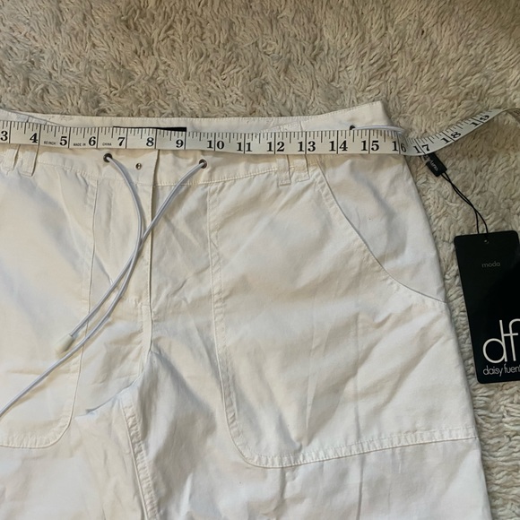 Daisy Fuentes pants size 2 - Picture 5 of 10